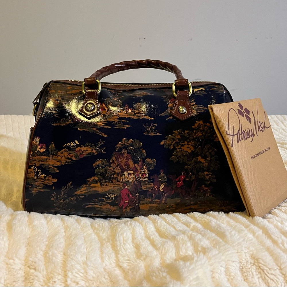 Vintage style crossbody/satchel bag (original $269) NEW